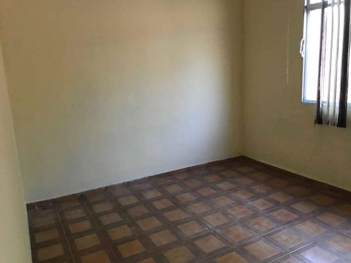 Foto 25 de 33: Casa em leilão em Rio De Janeiro - RJ, bairro Realengo — Casa em Realengo - Rio De Janeiro/RJ