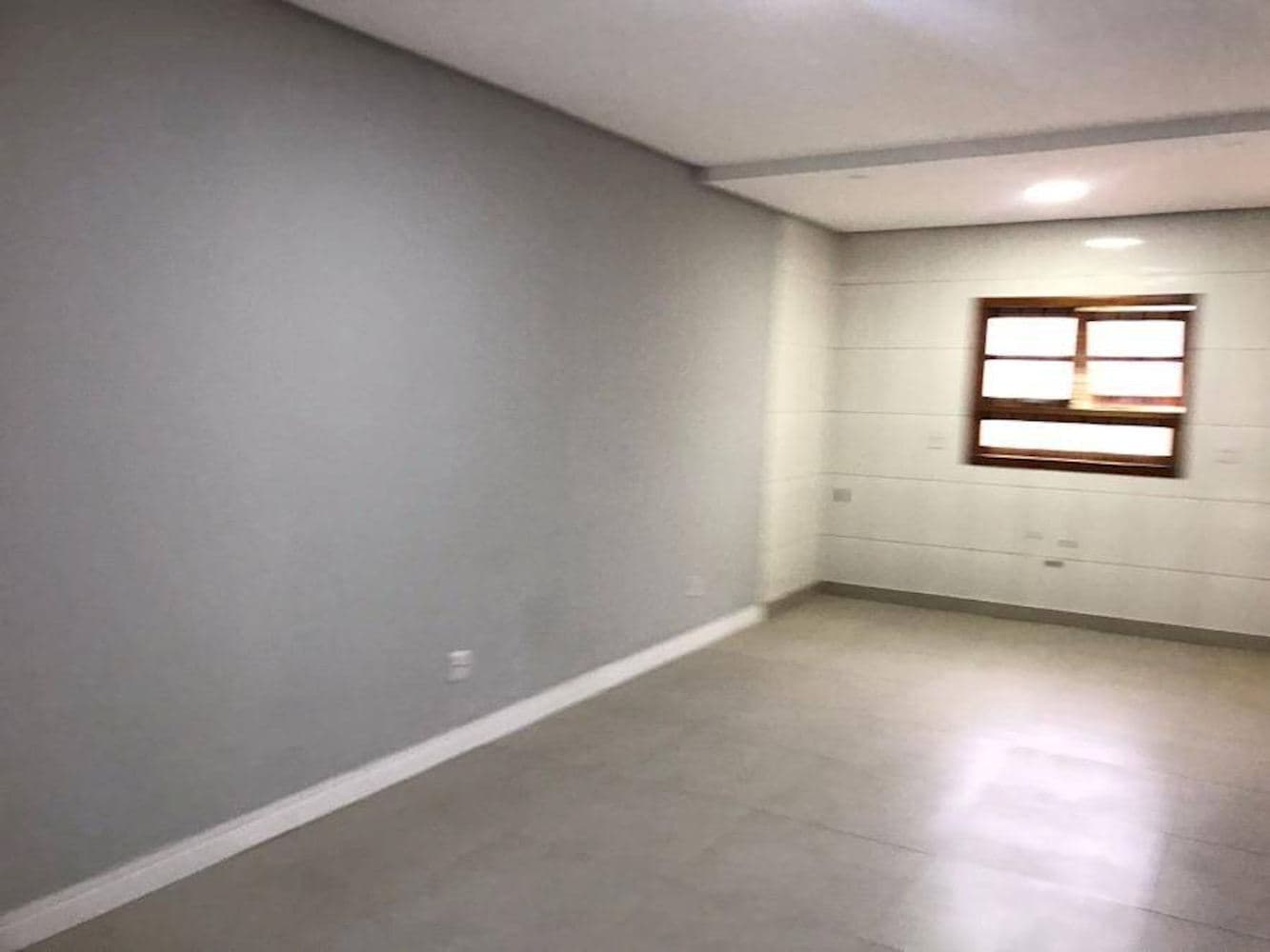 Foto 7 de 11: Casa em leilão em Canoas - RS, bairro Harmonia — Casa em Harmonia - Canoas/RS