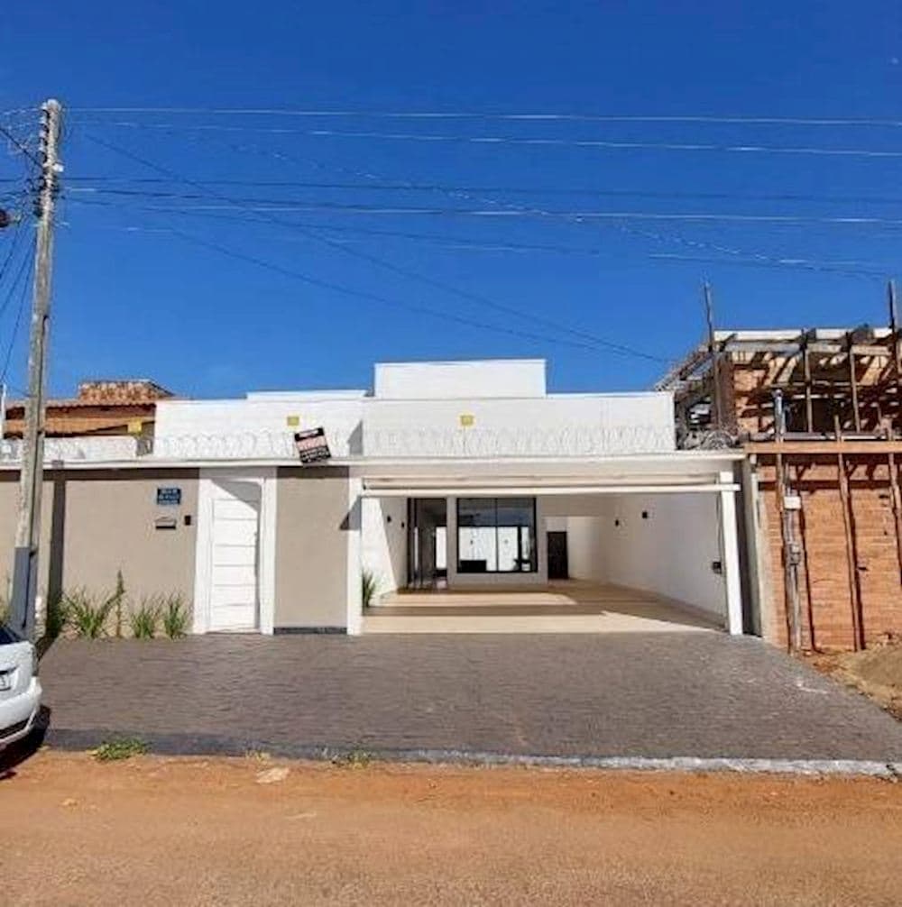 Foto 1 de 15: Casa em leilão em Trindade - GO, bairro Jardim Primavera — Casa no Jardim Primavera em Trindade/GO