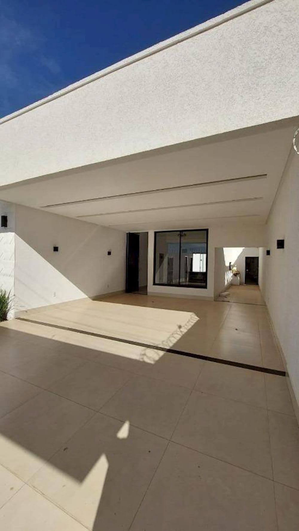 Foto 4 de 15: Casa em leilão em Trindade - GO, bairro Jardim Primavera — Casa no Jardim Primavera em Trindade/GO