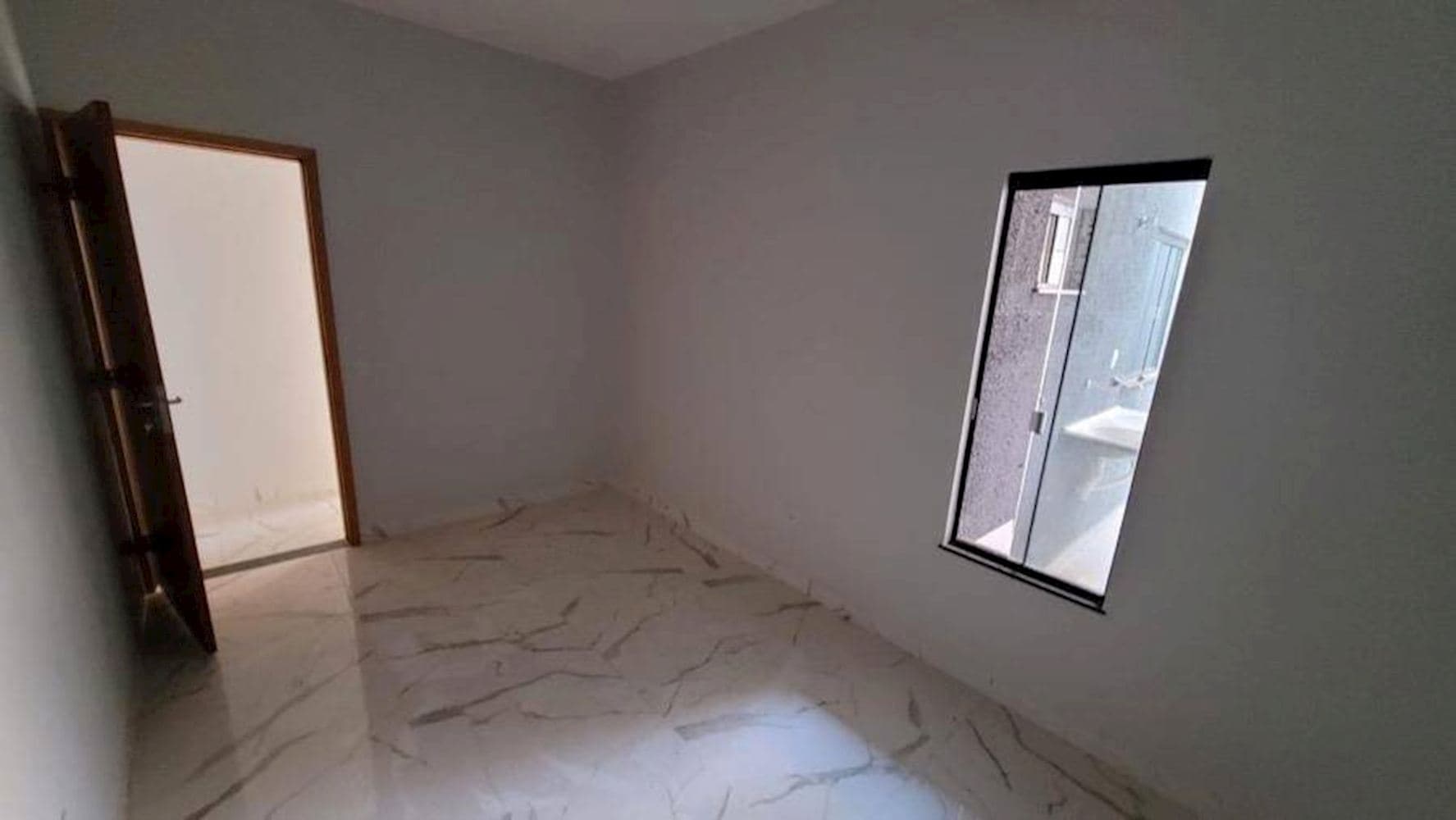 Foto 4 de 13: Casa em leilão em Senador Canedo - GO — Casa no Residencial Morada Do Bosque - Senador Canedo/GO