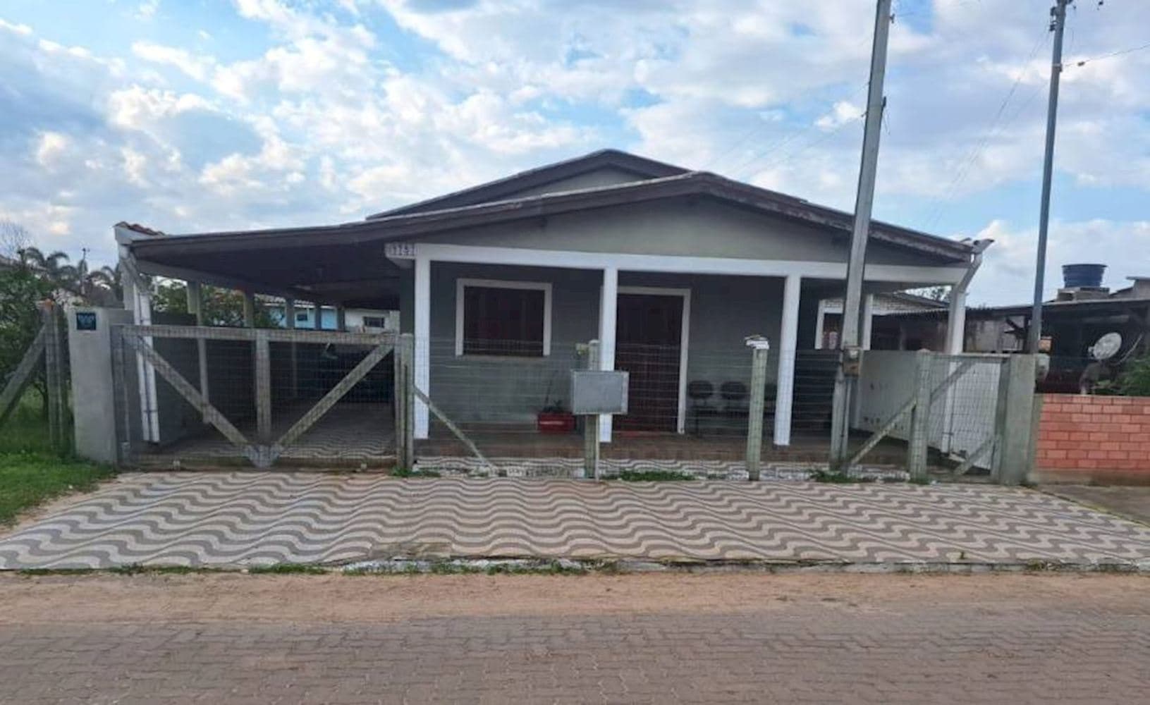 Foto 1 de 14: Casa em leilão em Mostardas - RS, bairro Centro — Casa no Centro de Mostardas/RS