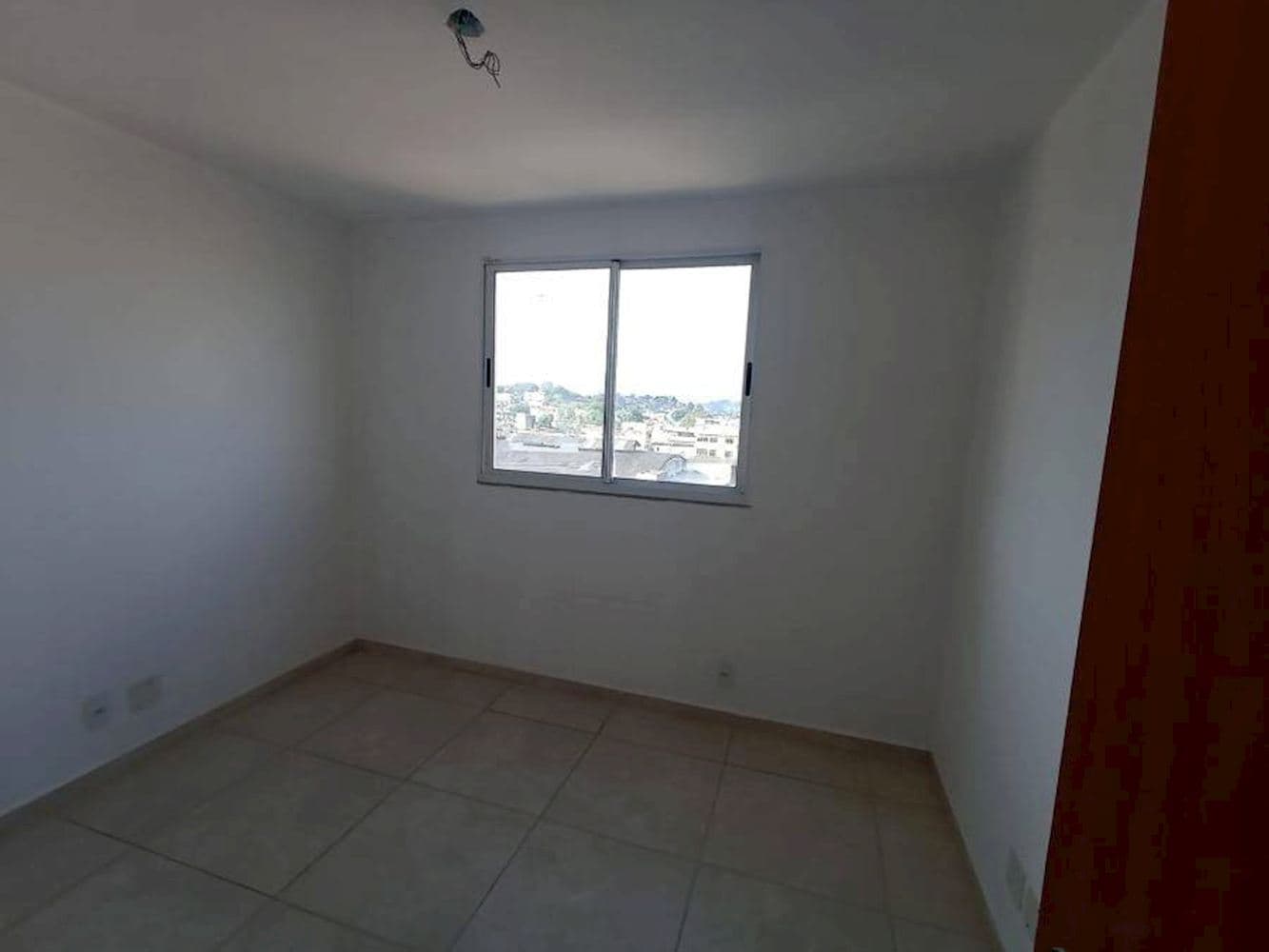 Foto 11 de 11: Apartamento em leilão em Nova Iguaçu - RJ, bairro Jardim Tropical — Apartamento no "Ed. Jardim Tropical" - Jardim Tropical - Nova Iguaçu/RJ