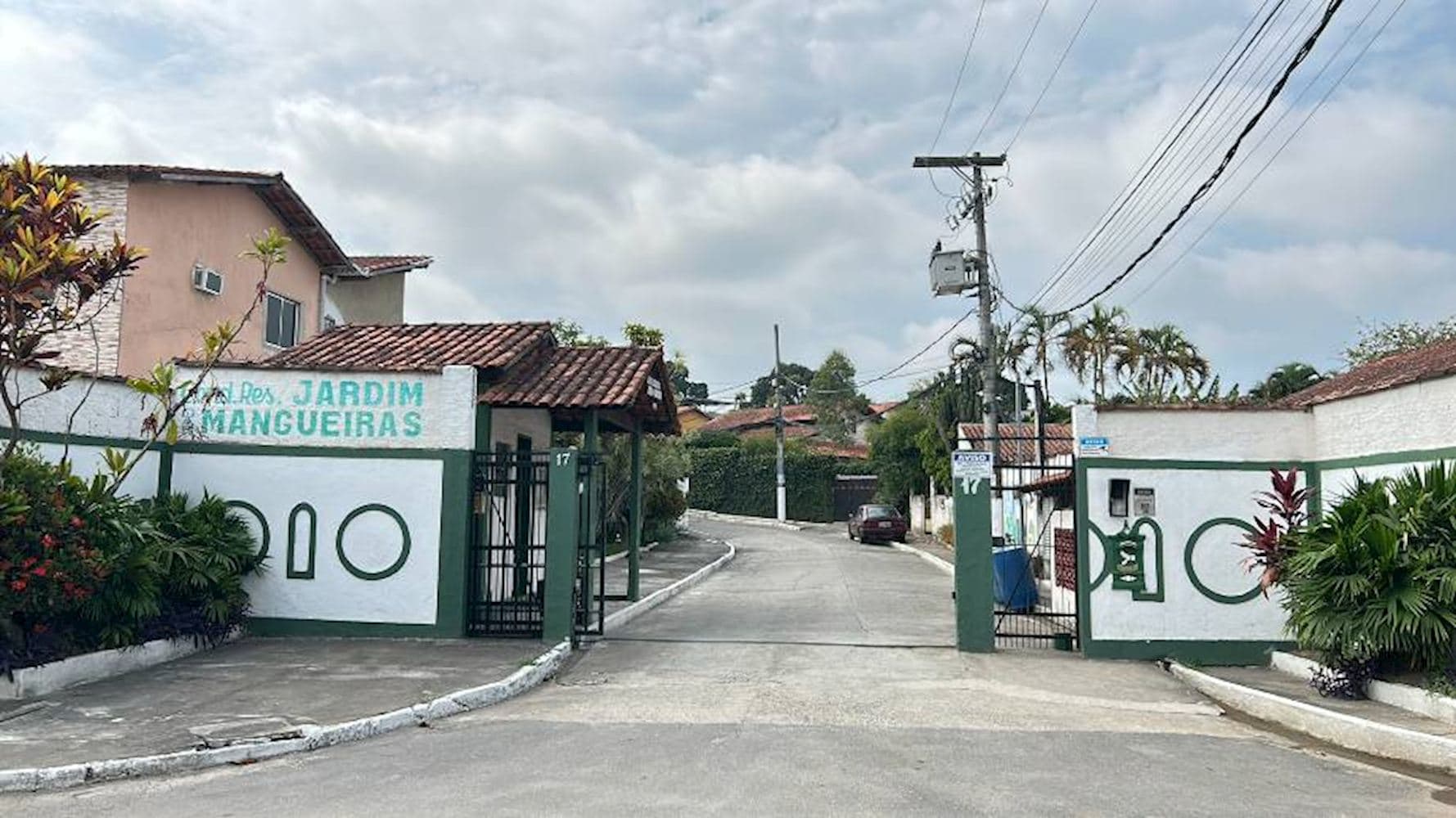 Foto 1 de 11: Casa em leilão em São Gonçalo - RJ, bairro Santa Isabel — Casa em Condomínio na Santa Isabel - São Gonçalo/RJ