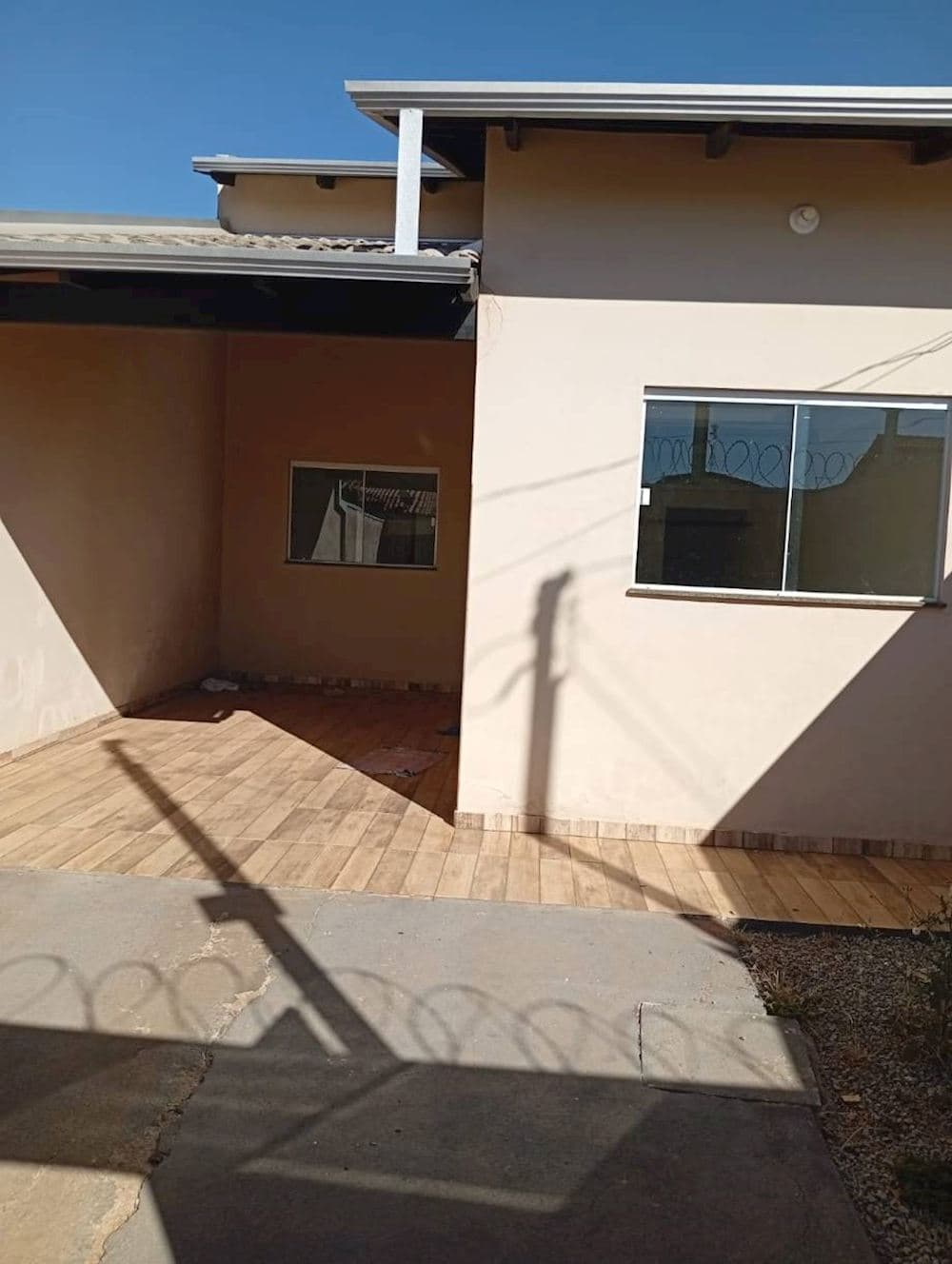 Foto 4 de 14: Casa em leilão em Catalão - GO, bairro Setor Aeroporto — Casa no Setor Aeroporto - Catalão/GO