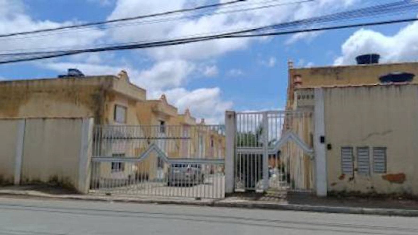 Foto 9 de 11: Casa em leilão em Suzano - SP, bairro Recreio Sertãozinho — Casa em Condomínio no Recreio Sertãozinho - Suzano/SP