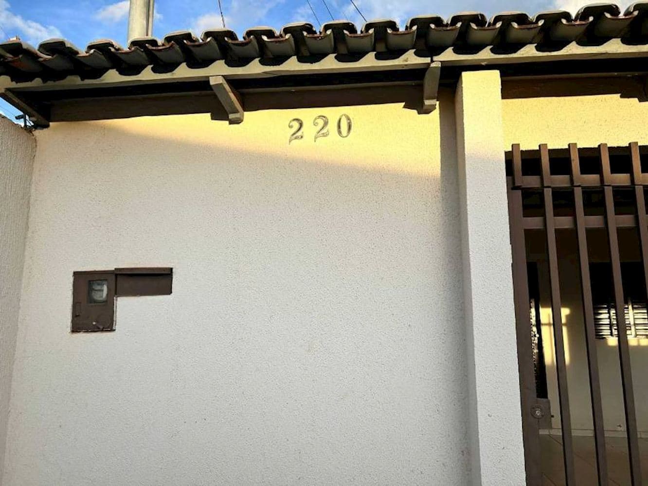 Foto 2 de 12: Casa em leilão em Formosa - GO, bairro Setor Nordeste — Casa no Setor Nordeste em Formosa/GO