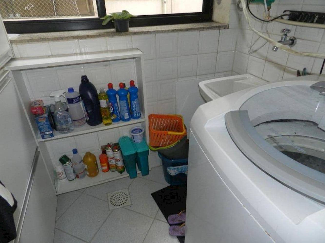 Foto 14 de 15: Apartamento em leilão em Porto Alegre - RS, bairro São Geraldo — Apartamento em São Geraldo - Porto Alegre/RS