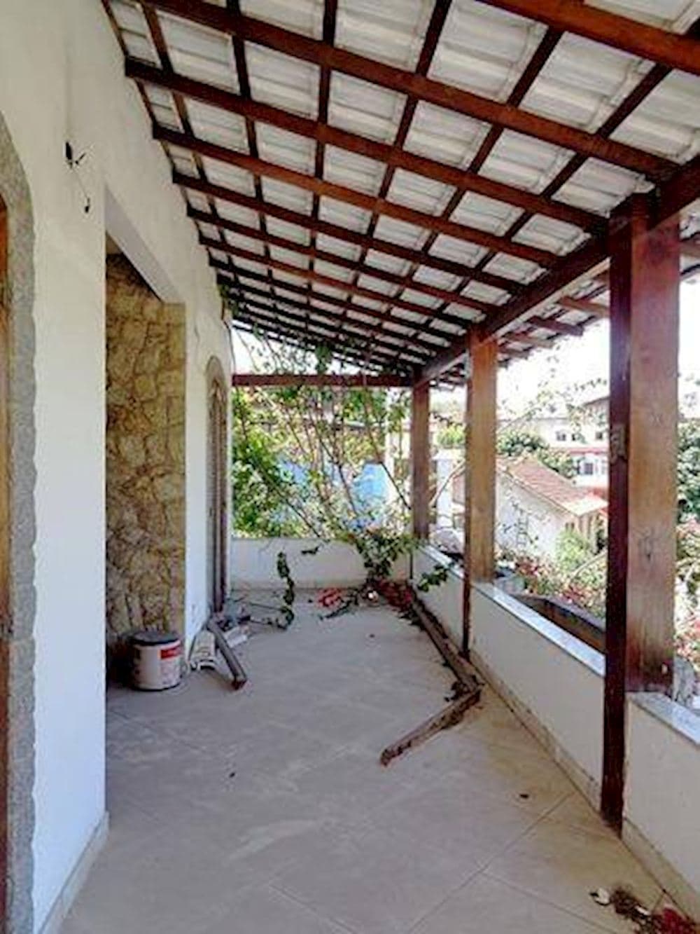 Foto 15 de 15: Casa em leilão em Rio De Janeiro - RJ, bairro Vila Valqueire — Casa na Vila Valqueire - Rio de Janeiro/RJ