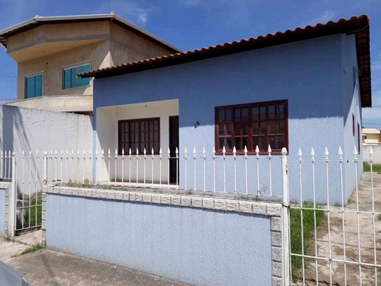 Foto 1 de 11: Casa em leilão em Queimados - RJ, bairro Centro — Casa no Centro de Queimados/RJ