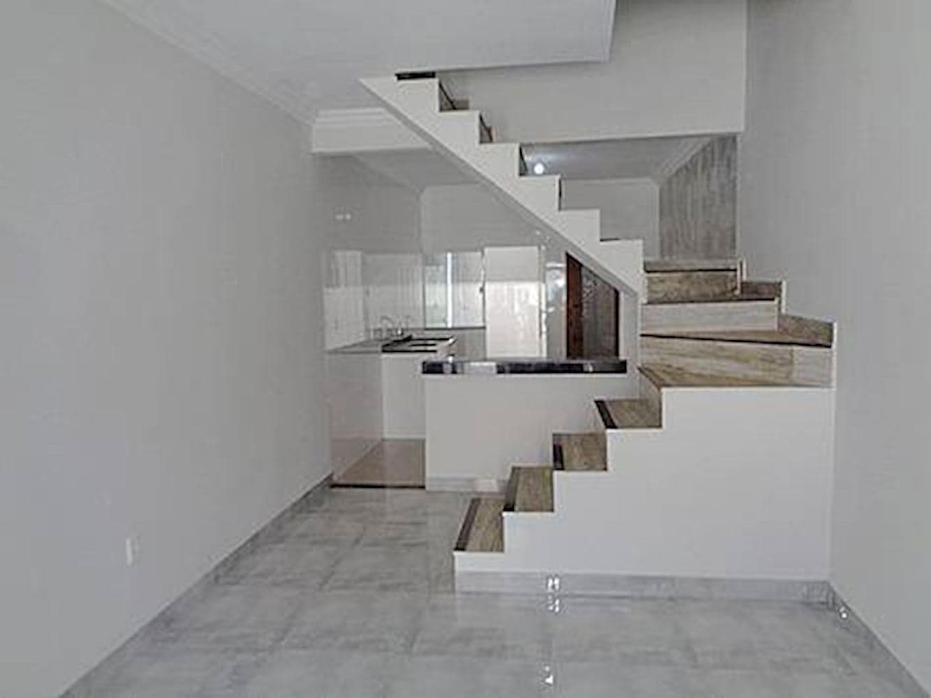 Foto 6 de 11: Casa em leilão em Nova Iguaçu - RJ, bairro Da Luz — Casa em Da Luz - Nova Iguaçu/RJ