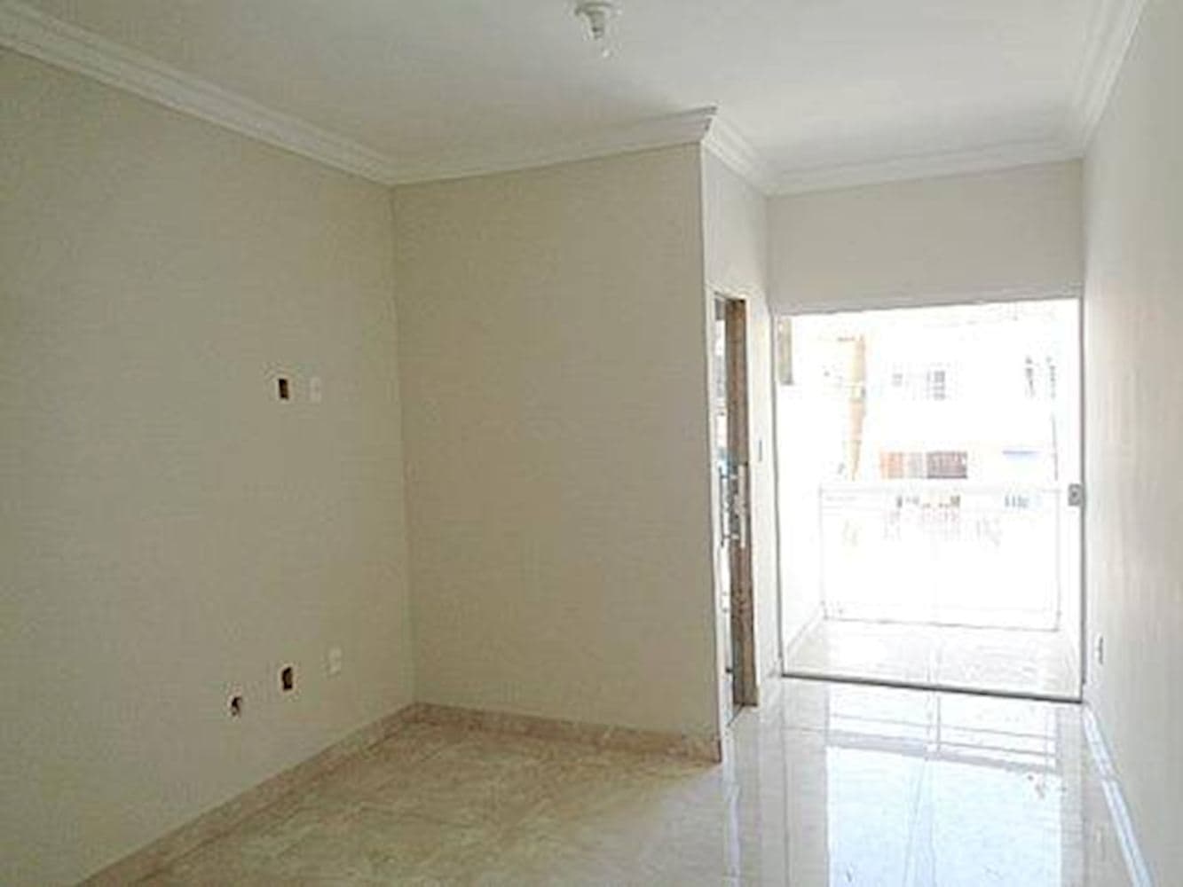 Foto 9 de 11: Casa em leilão em Nova Iguaçu - RJ, bairro Da Luz — Casa em Da Luz - Nova Iguaçu/RJ