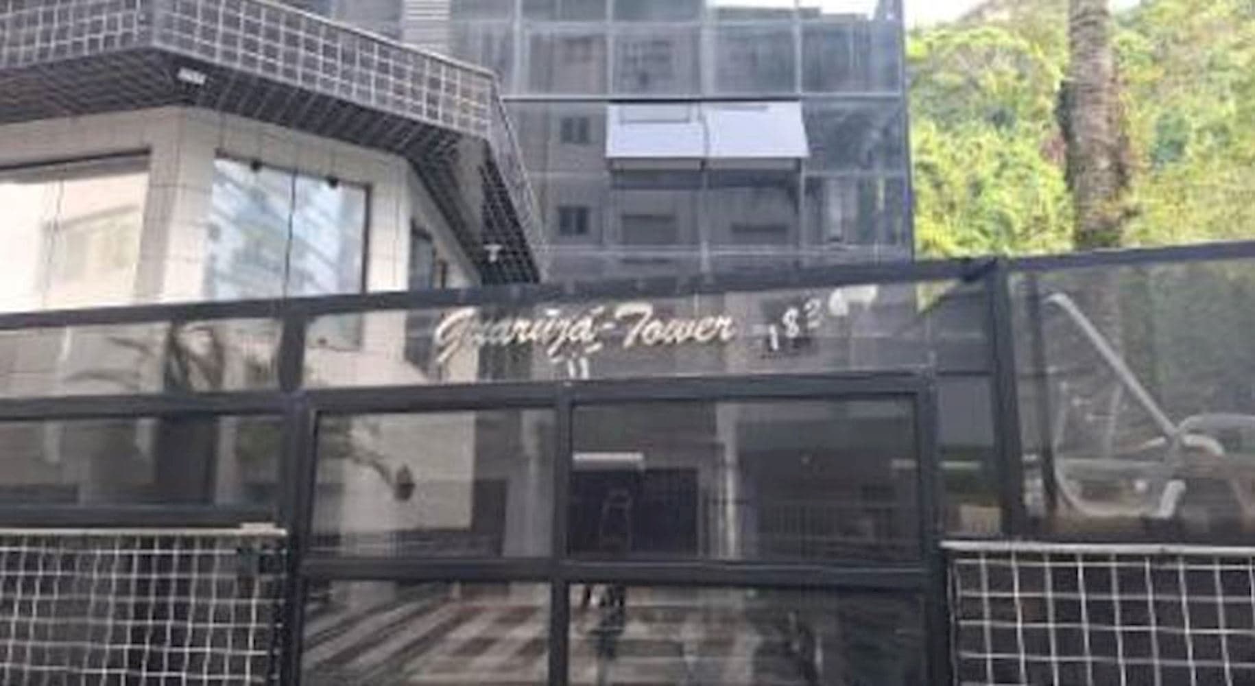 Foto 6 de 7: Apartamento em leilão em Guarujá - SP, bairro Pitangueiras — Apartamento no "Edificio Guarujá Tower" -  Pitangueiras - Guarujá/SP