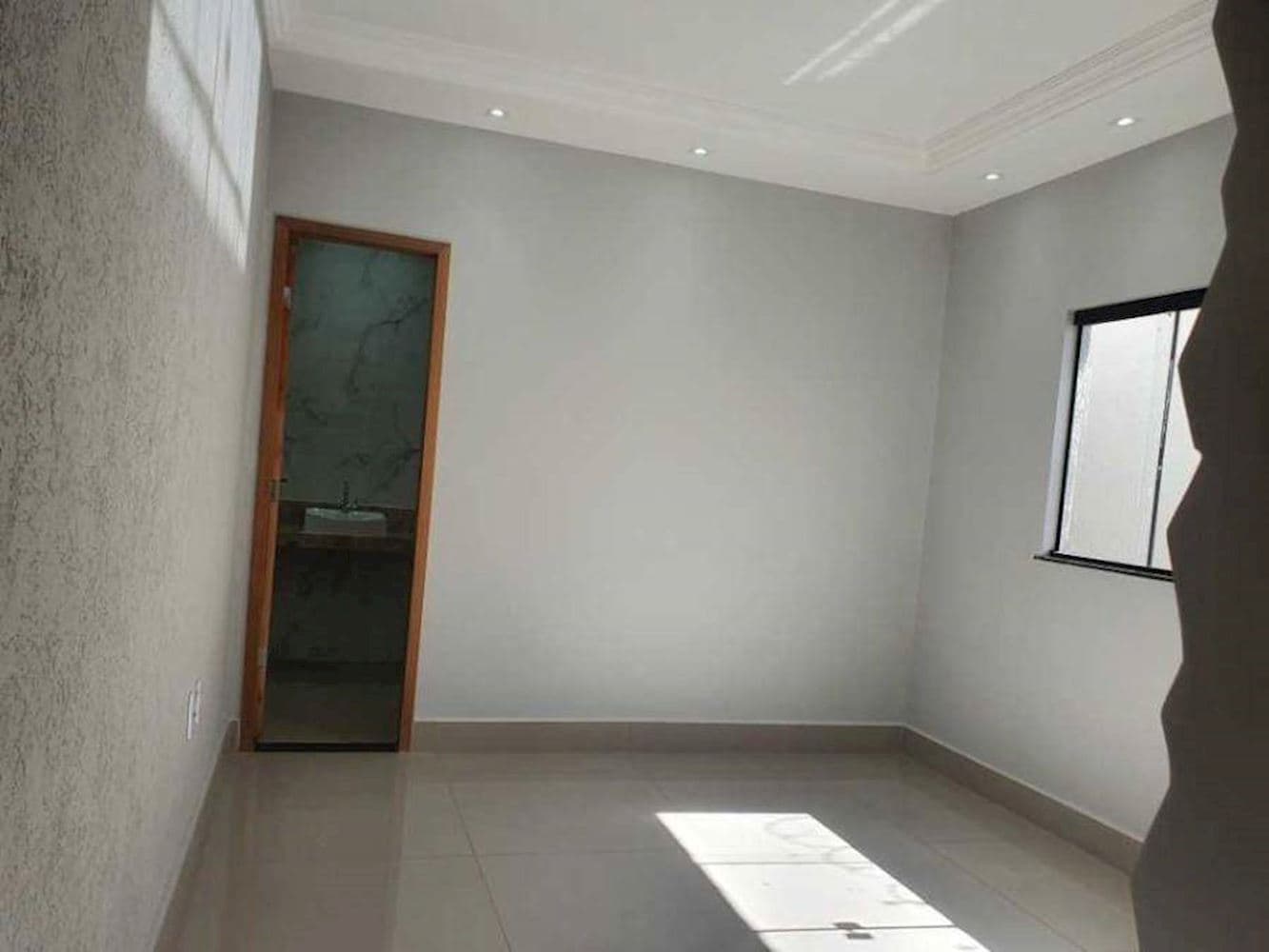 Foto 10 de 26: Casa em leilão em Goiânia - GO — Casa em Condomínio no Residencial Recanto Das Garças - Goiânia/GO