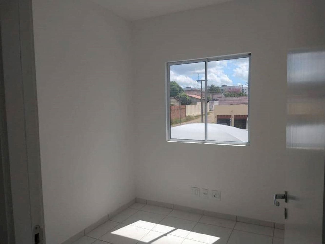 Foto 13 de 15: Apartamento em leilão em Teresina - PI, bairro Santa Isabel — Apartamento no "Condomínio Smile Club Morada Do Sol" - Santa Isabel - Teresina/PI