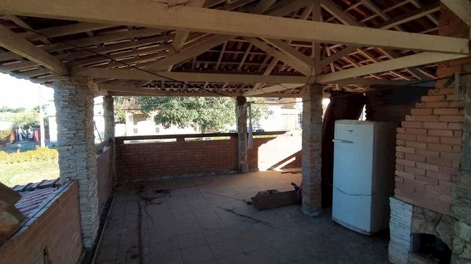 Foto 5 de 5: Casa em leilão em São Vicente De Minas - MG, bairro Centro — Casa, Padrão, 1 vaga(s) de garagem