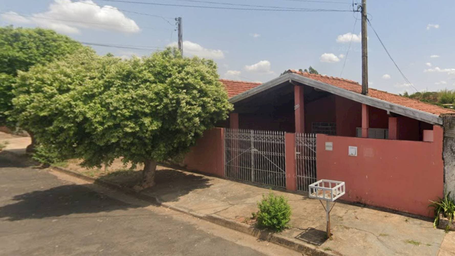 Foto 4 de 6: Casa em leilão em Cafelândia - SP, bairro Jardim Emandes — Casa no Jardim Emandes em Cafelândia/SP