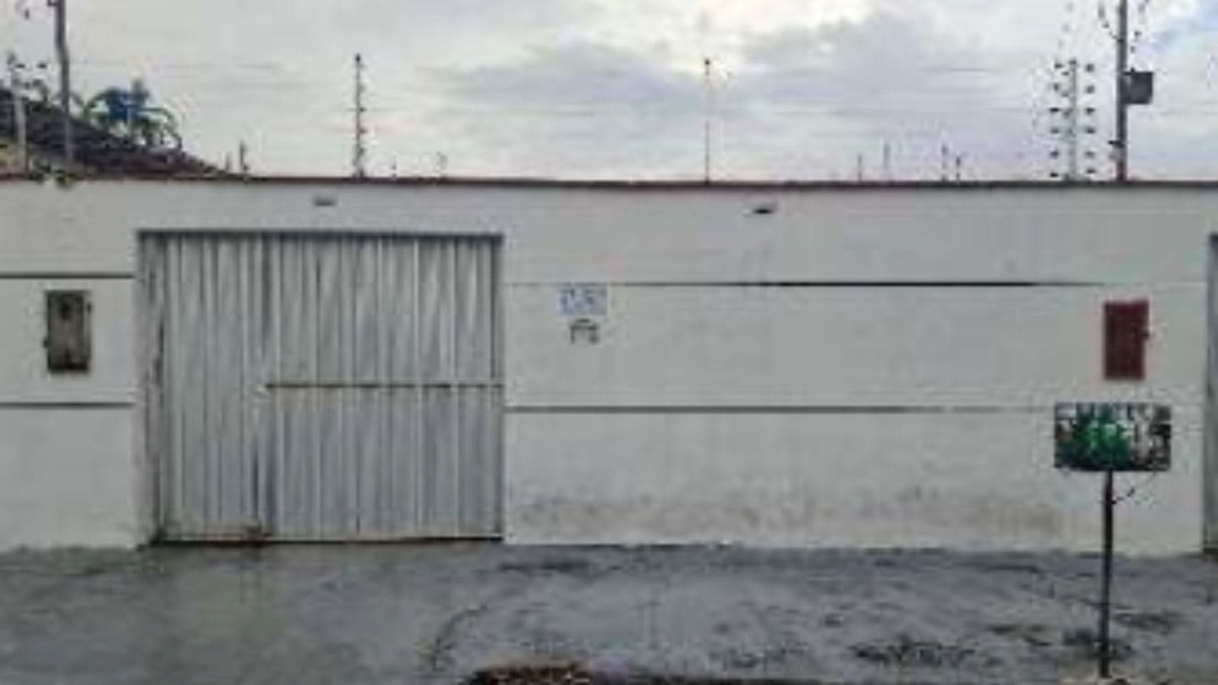 Foto 2 de 4: Casa em leilão em Manaus - AM, bairro Novo Aleixo — Casa em Novo Aleixo - Manaus/AM