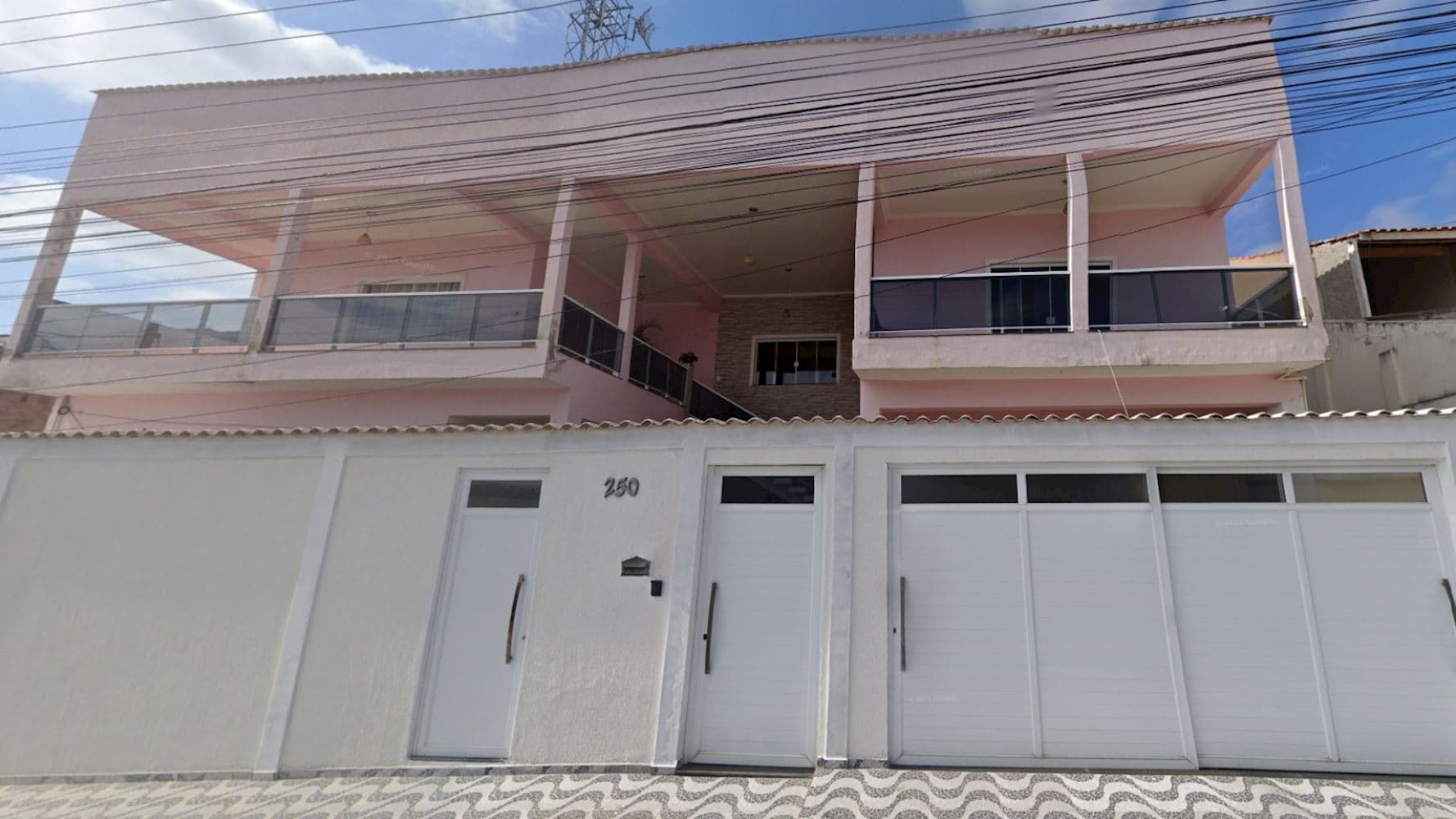 Foto 4 de 7: Casa em leilão em Cruzeiro - SP, bairro Vista Alegre — Casa na Vista Alegre em Cruzeiro/SP