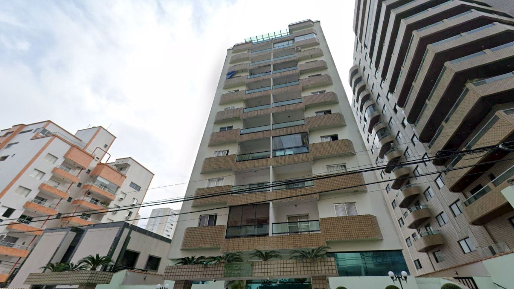 Foto 4 de 6: Apartamento em leilão em Praia Grande - SP, bairro Vila Negro Velho — Apartamento no "Edifício Residencial Saint Jean Cap Ferrat"  - Vila Negro Velho - Praia Grande/SP