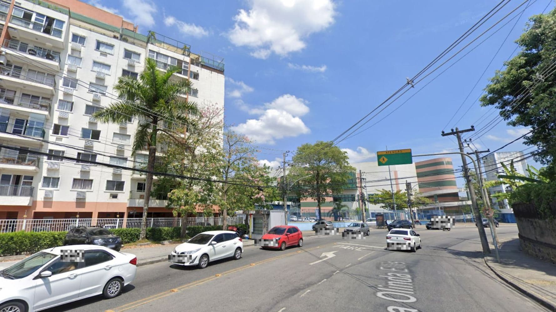 Foto 4 de 5: Apartamento em leilão em Rio De Janeiro - RJ, bairro Freguesia de Campo Grande — Apartamento na Freguesia De Campo Grande - Rio de Janeiro/RJ