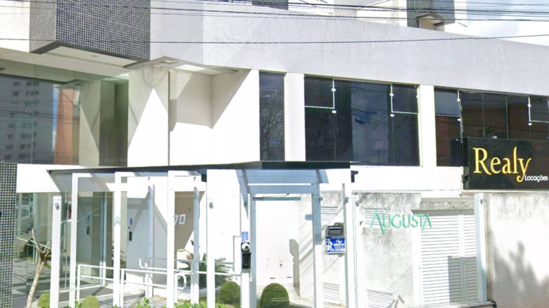 Foto 2 de 5: Apartamento em leilão em Curitiba - PR, bairro Novo Mundo — Apartamento no "Edifício Colina Augusta" - Novo Mundo - Curitiba/PR