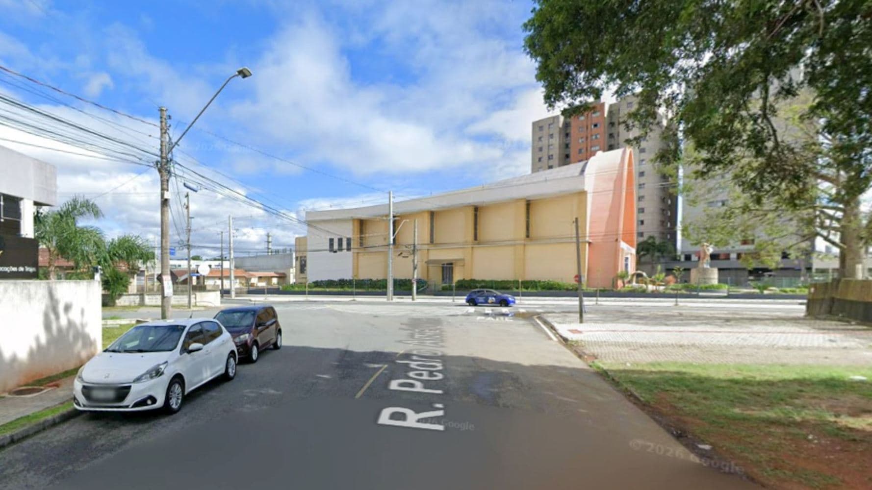 Foto 4 de 5: Apartamento em leilão em Curitiba - PR, bairro Novo Mundo — Apartamento no "Edifício Colina Augusta" - Novo Mundo - Curitiba/PR