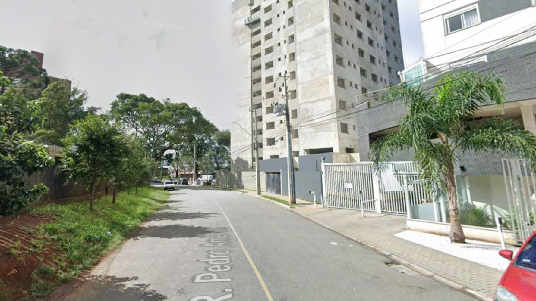 Foto 5 de 5: Apartamento em leilão em Curitiba - PR, bairro Novo Mundo — Apartamento no "Edifício Colina Augusta" - Novo Mundo - Curitiba/PR