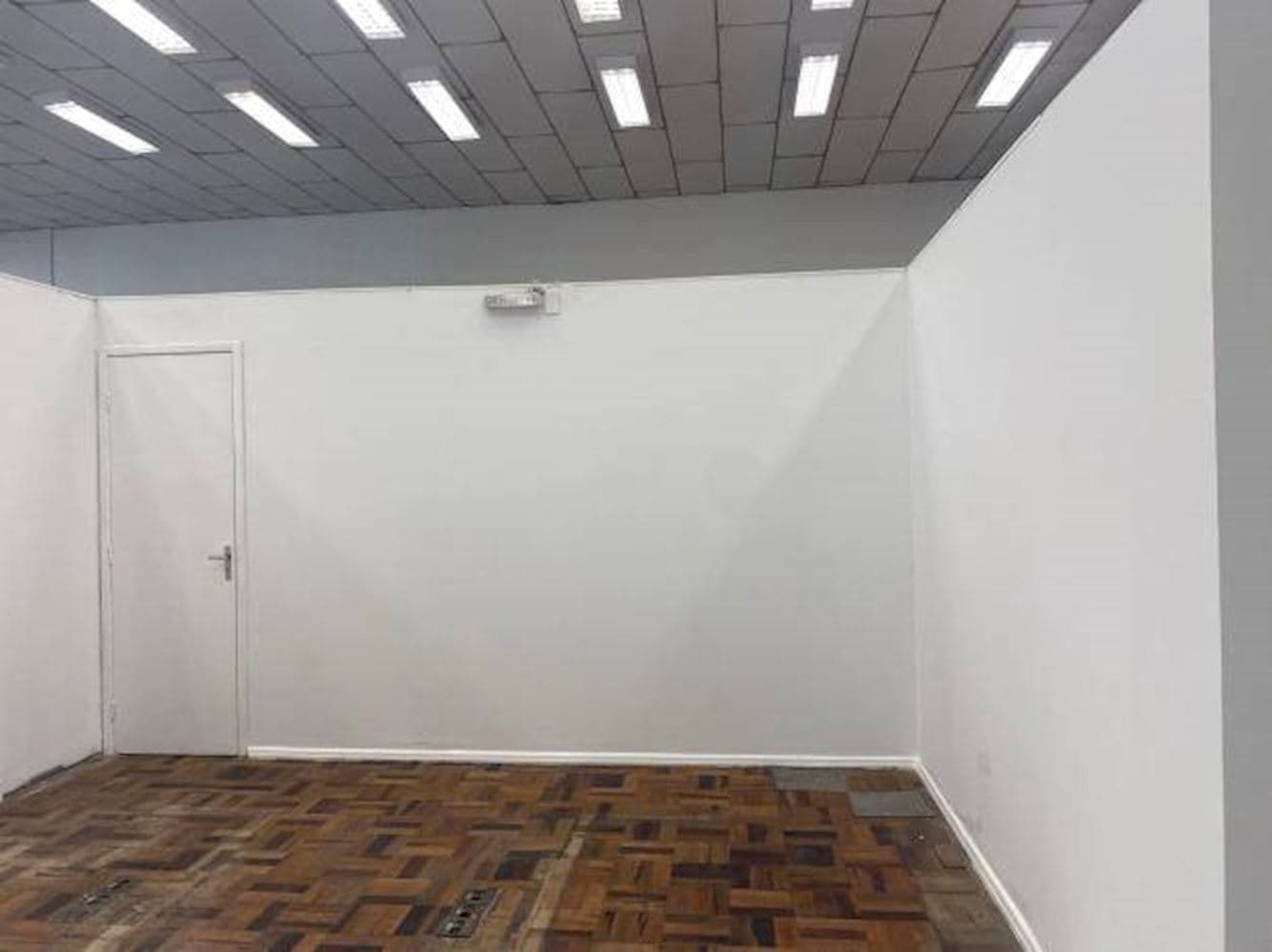 Foto 6 de 17: Comercial em leilão em Santa Vitória Do Palmar - RS, bairro Centro — Imóvel Comercial (Ex-Agência) - Centro - Santa Vitória do Palmar/RS