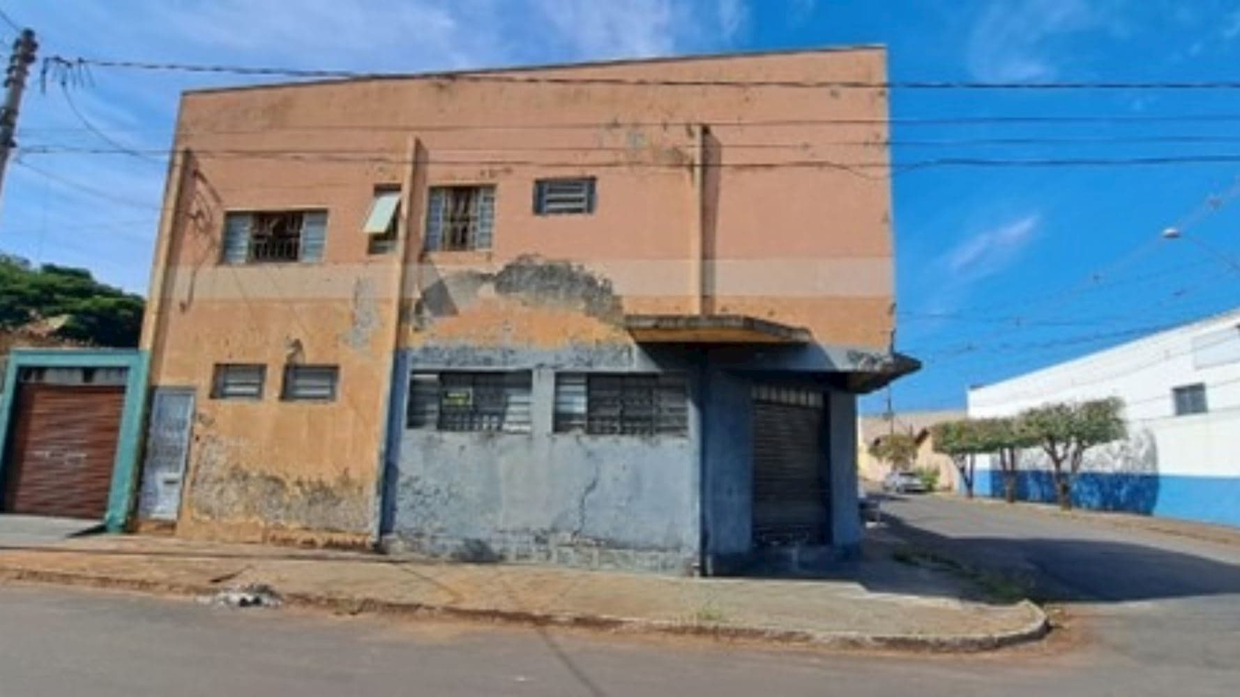 Foto 1 de 2: Apartamento em leilão em Ribeirão Preto - SP, bairro Vila Brasil — Apartamento na Vila Brasil em Ribeirão Preto/SP