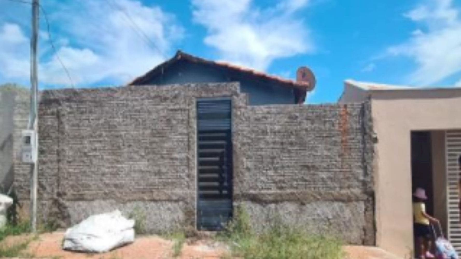Foto 3 de 5: Casa em leilão em Cuiabá - MT, bairro Dom Aquino — Casa em Dom Aquino - Cuiabá/MT