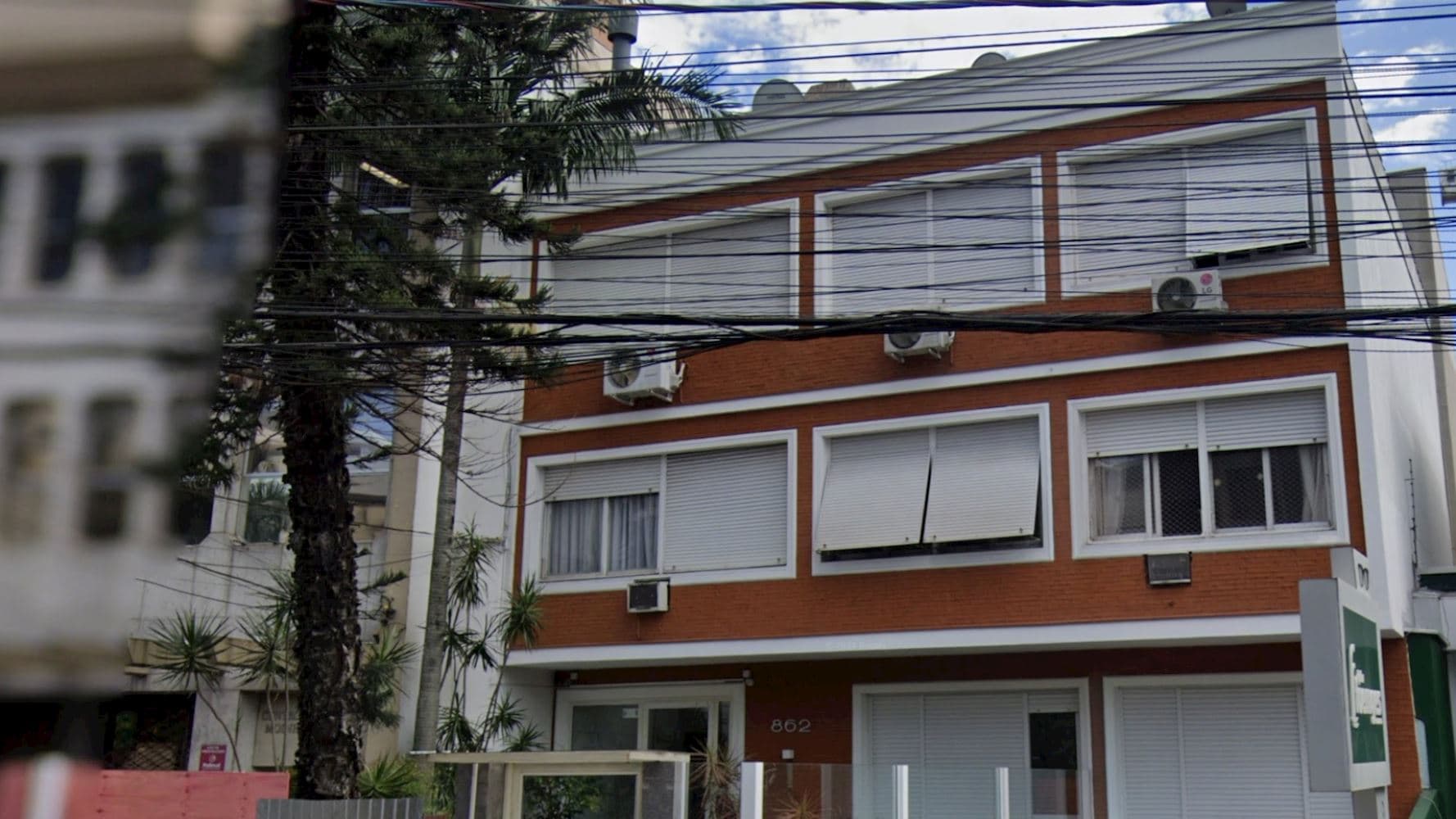 Foto 3 de 5: Apartamento em leilão em Porto Alegre - RS, bairro Moinhos Vento — Apartamento no “Cond. Ed. Liege” – Moinhos Vento – Porto Alegre/RS