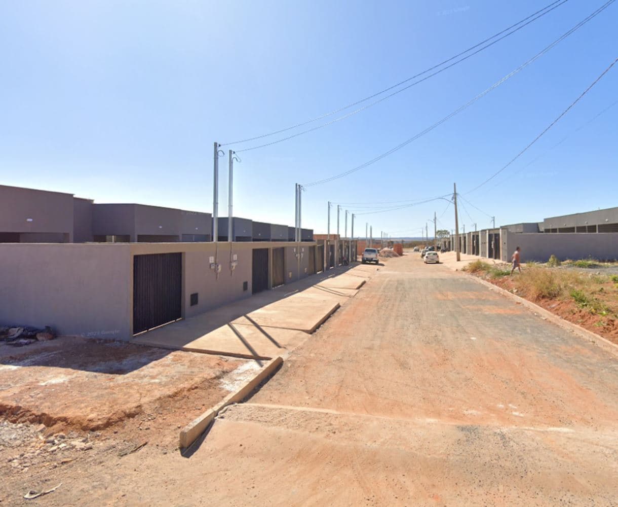 Foto 4 de 7: Casa em leilão em Planaltina - GO, bairro Brasilinha Sudoeste — Casa na Brasilinha Sudoeste em Planaltina/GO