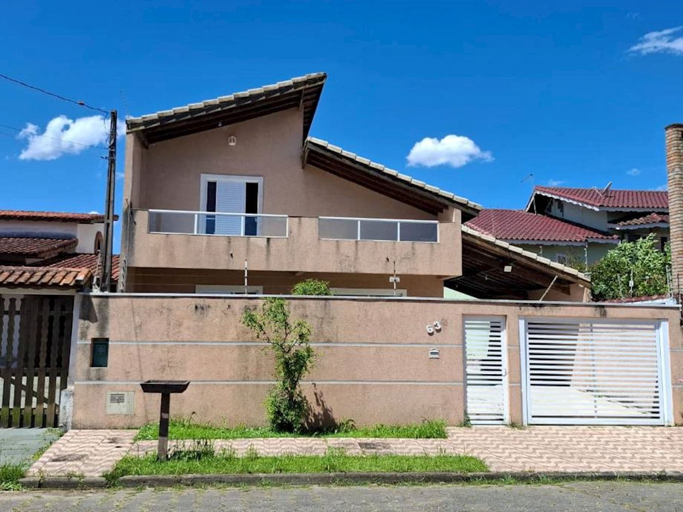 Foto 1 de 21: Casa em leilão em Peruíbe - SP, bairro Jardim Imperador — Casa no Jardim Imperador - Peruíbe/SP