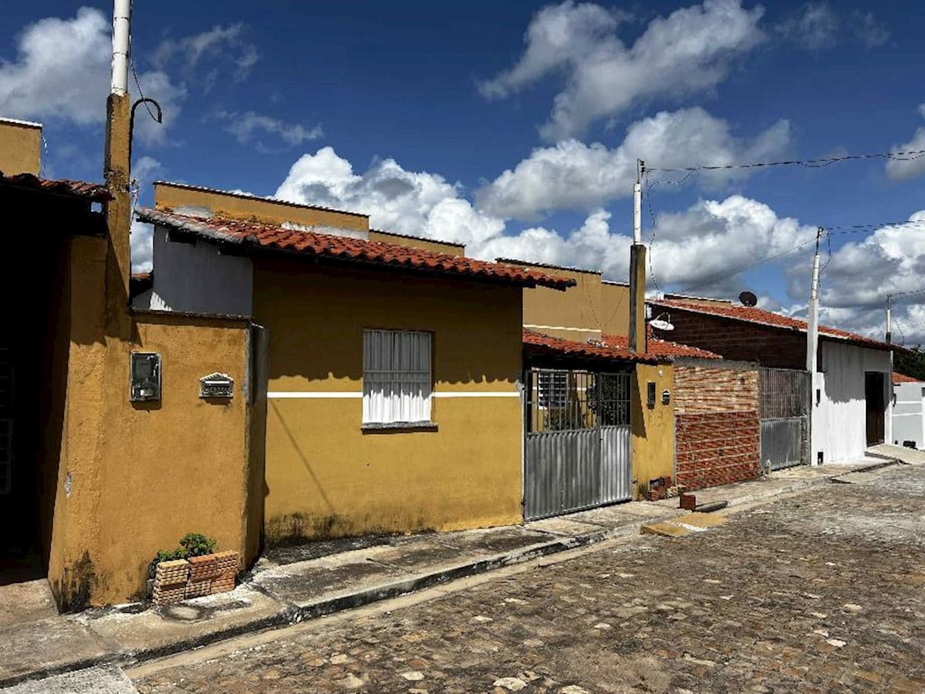 Foto 2 de 7: Casa em leilão em Cabeceiras Do Piauí - PI, bairro Centro — Casa no Centro em Cabeceiras Do Piauí/PI