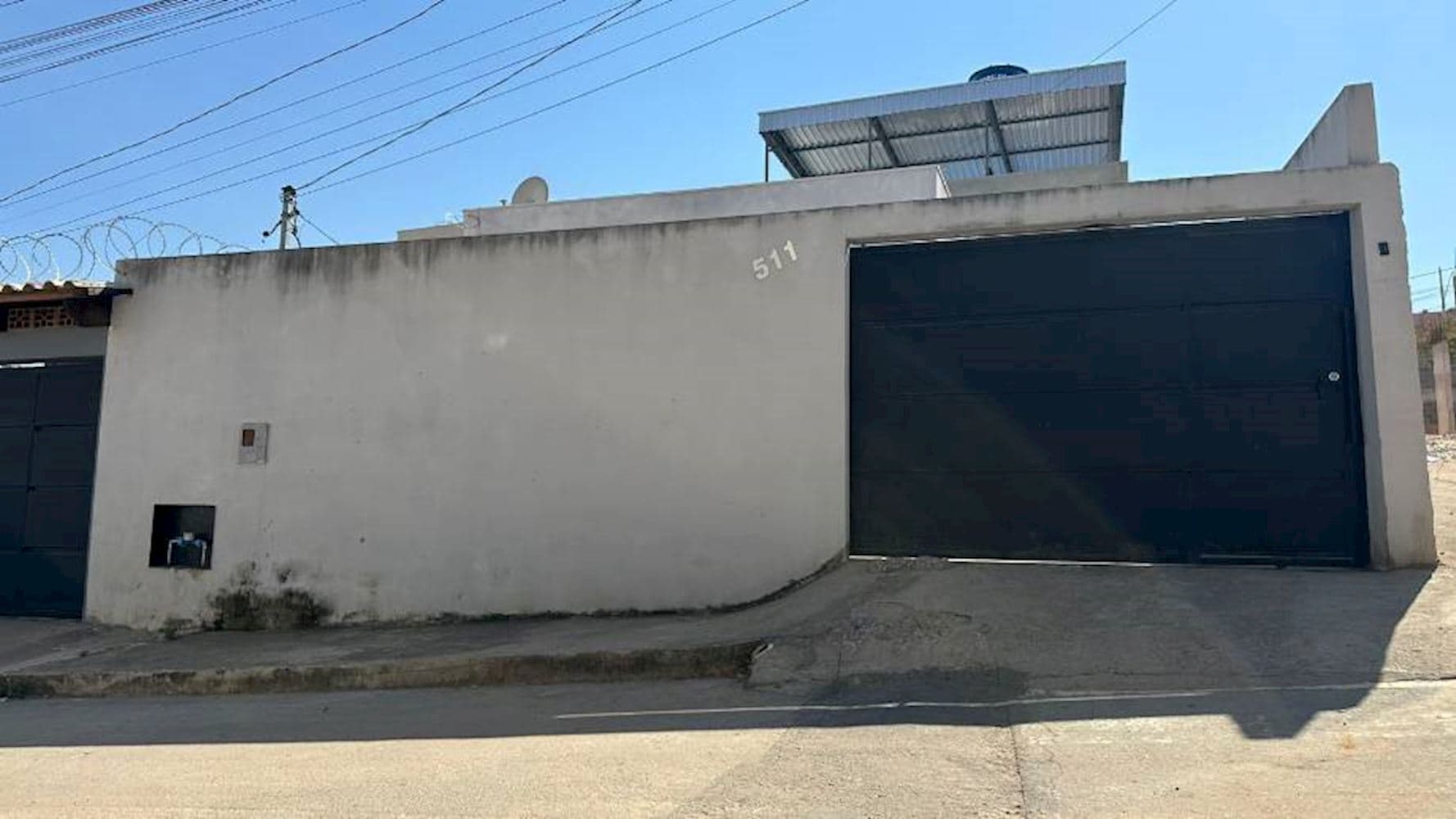 Foto 3 de 3: Casa em leilão em Nova Serrana - MG, bairro Luzia Maria dos Santos — Casa em Luzia Maria Dos Santos - Nova Serrana/MG