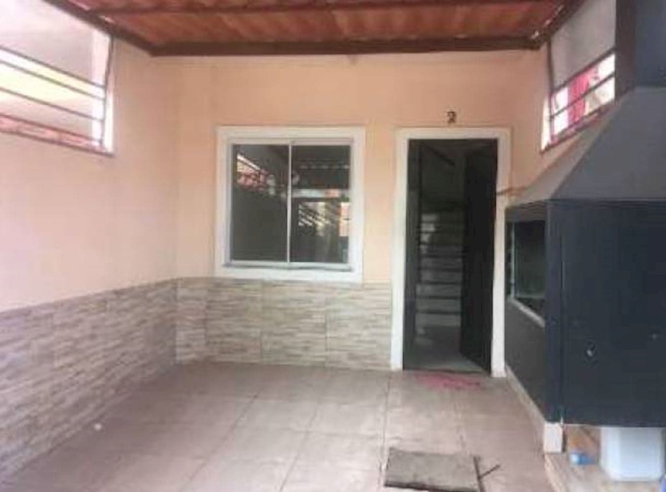 Foto 4 de 15: Casa em leilão em Nova Iguaçu - RJ, bairro Jardim da Viga — Casa no Jardim Da Viga em Nova Iguaçu/RJ