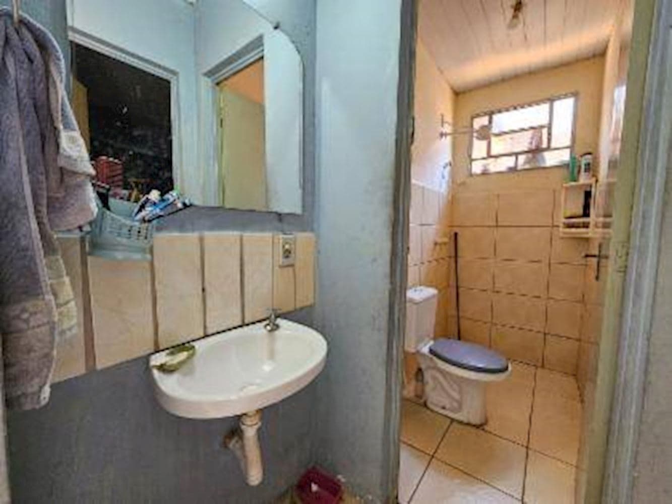 Foto 5 de 8: Casa em leilão em Uberaba - MG, bairro Pacaembu Ii — Casa em Pacaembu II -Uberaba/MG