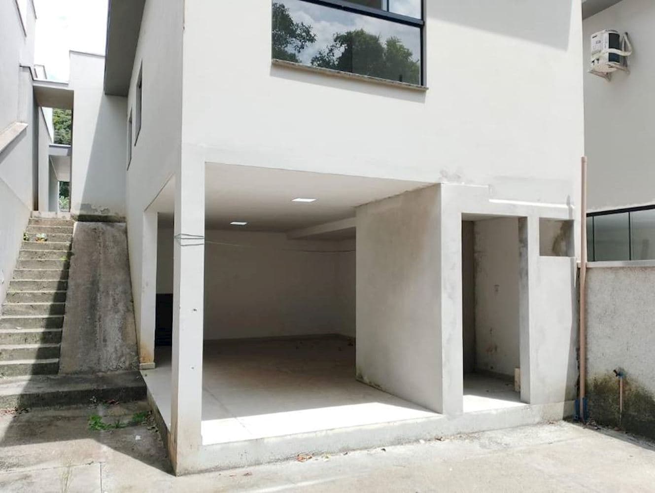 Foto 3 de 11: Casa em leilão em Brusque - SC, bairro Rio Branco — Casa em Condomínio em Rio Branco - Brusque/SC