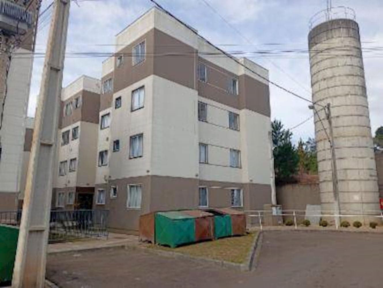 Foto 3 de 3: Apartamento em leilão em Campo Largo - PR, bairro Jardim Iruama — Apartamento no Jardim Iruama em Campo Largo/PR