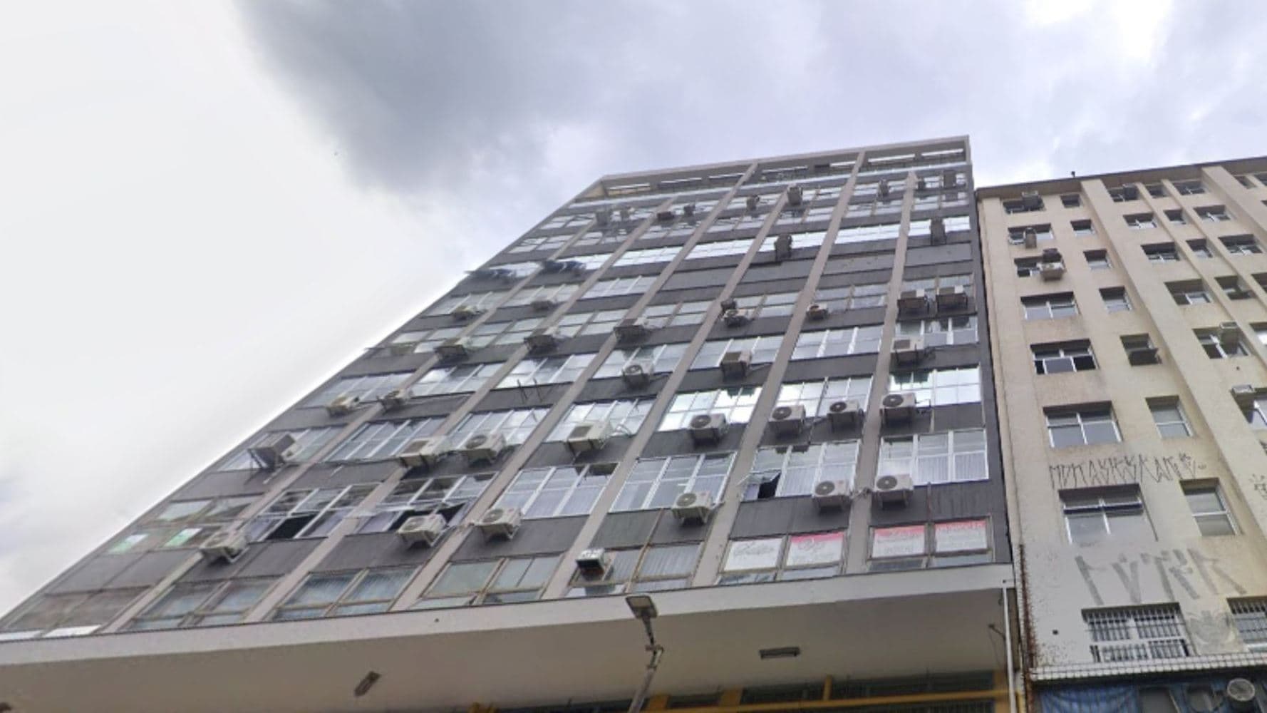 Foto 2 de 5: Comercial em leilão em Belo Horizonte - MG, bairro Centro — Sala Comercial no "Edifício São João de Deus" - Centro - Belo Horizonte/MG