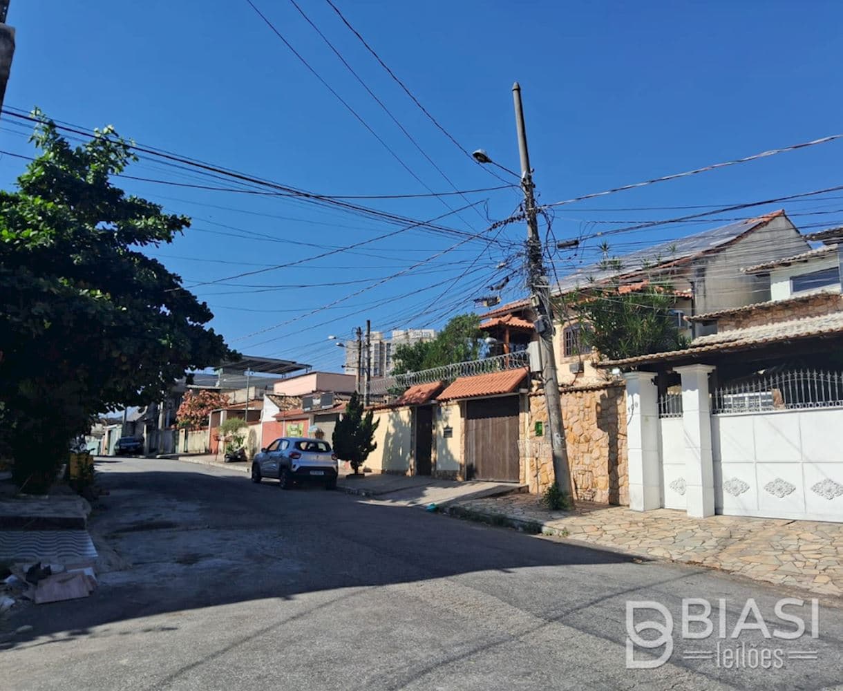 Foto 3 de 7: Casa em leilão em Nova Iguaçu - RJ, bairro Califórnia — Casa em Califórnia - Nova Iguaçu/RJ