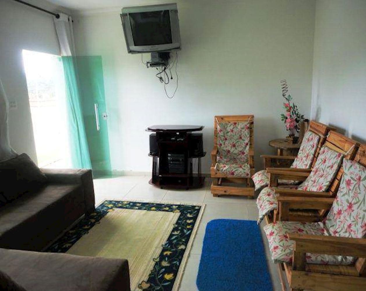 Foto 5 de 7: Casa em leilão em Esmeraldas - MG, bairro Jardim das Oliveiras — Casa no Jardim Das Oliveiras - Esmeraldas/MG