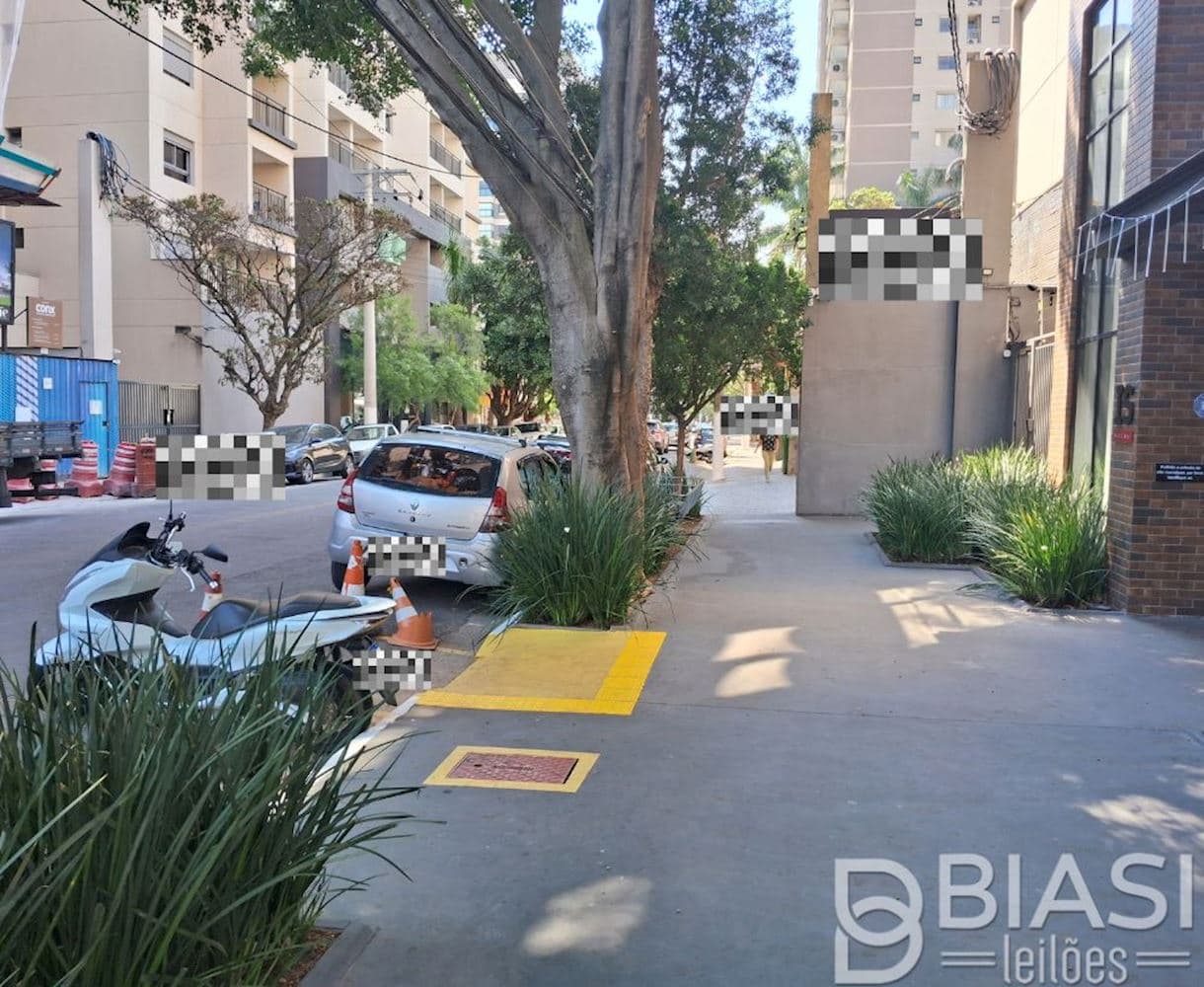 Foto 4 de 8: Apartamento em leilão em São Paulo - SP, bairro Indianópolis — Apartamento no "Condomínio Is Moema" - Indianópolis - São Paulo/SP