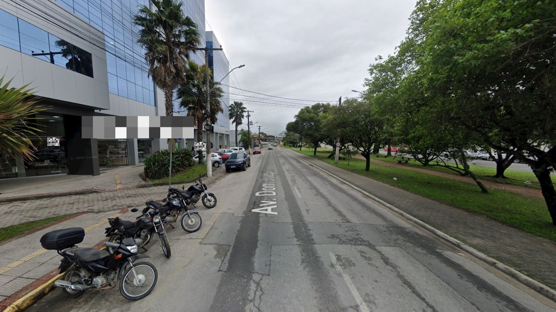 Foto 6 de 7: Comercial em leilão em Pelotas - RS, bairro Três Vendas — Sala Comercial no "Edifício Moinho Office" - Três Vendas - Pelotas/RS