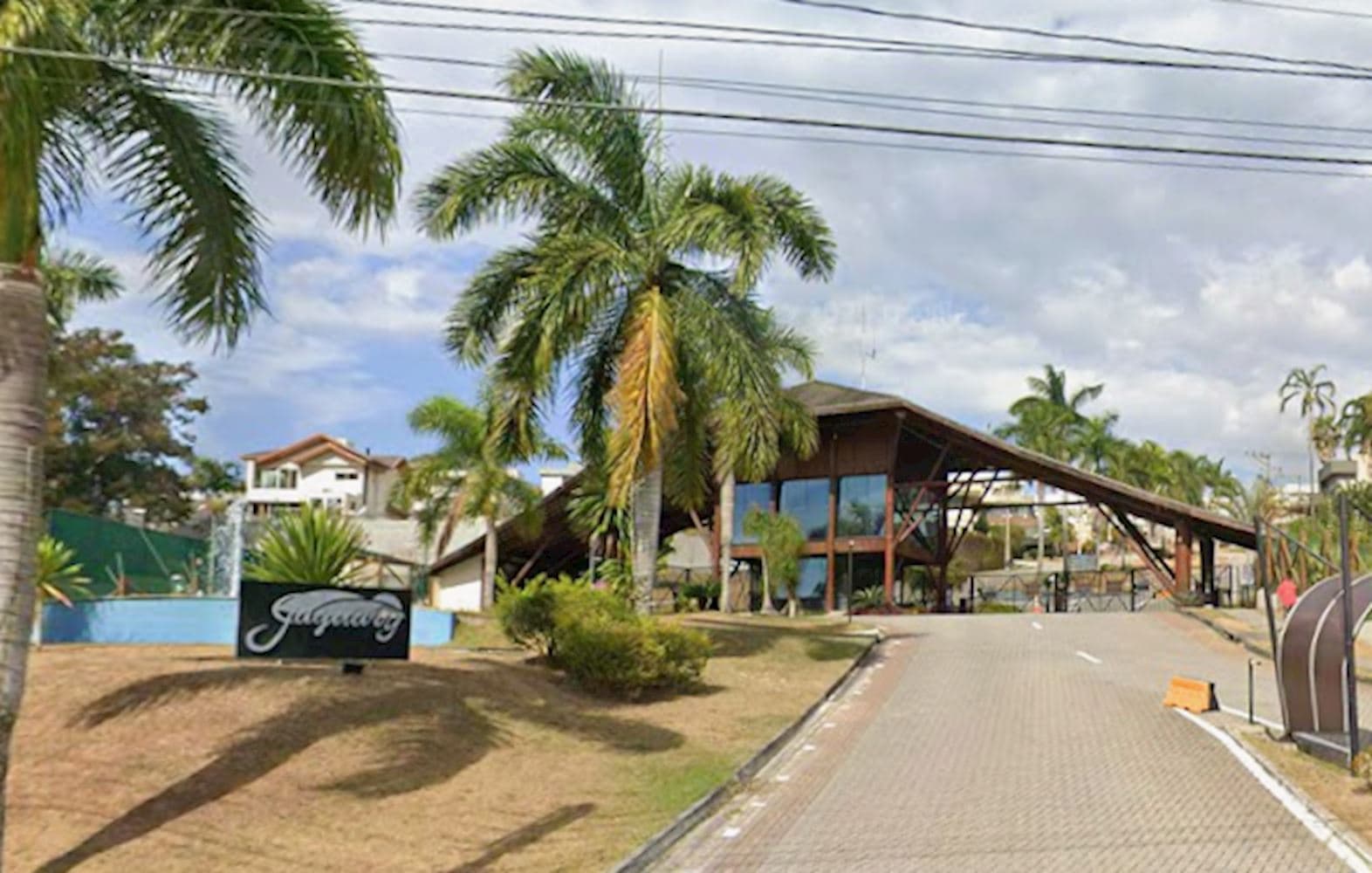 Foto 20 de 20: Casa em leilão em São José Dos Campos - SP, bairro Jaguari — Casa de Condomínio Residencial Jaguary - Jaguari - São José dos Campos/SP