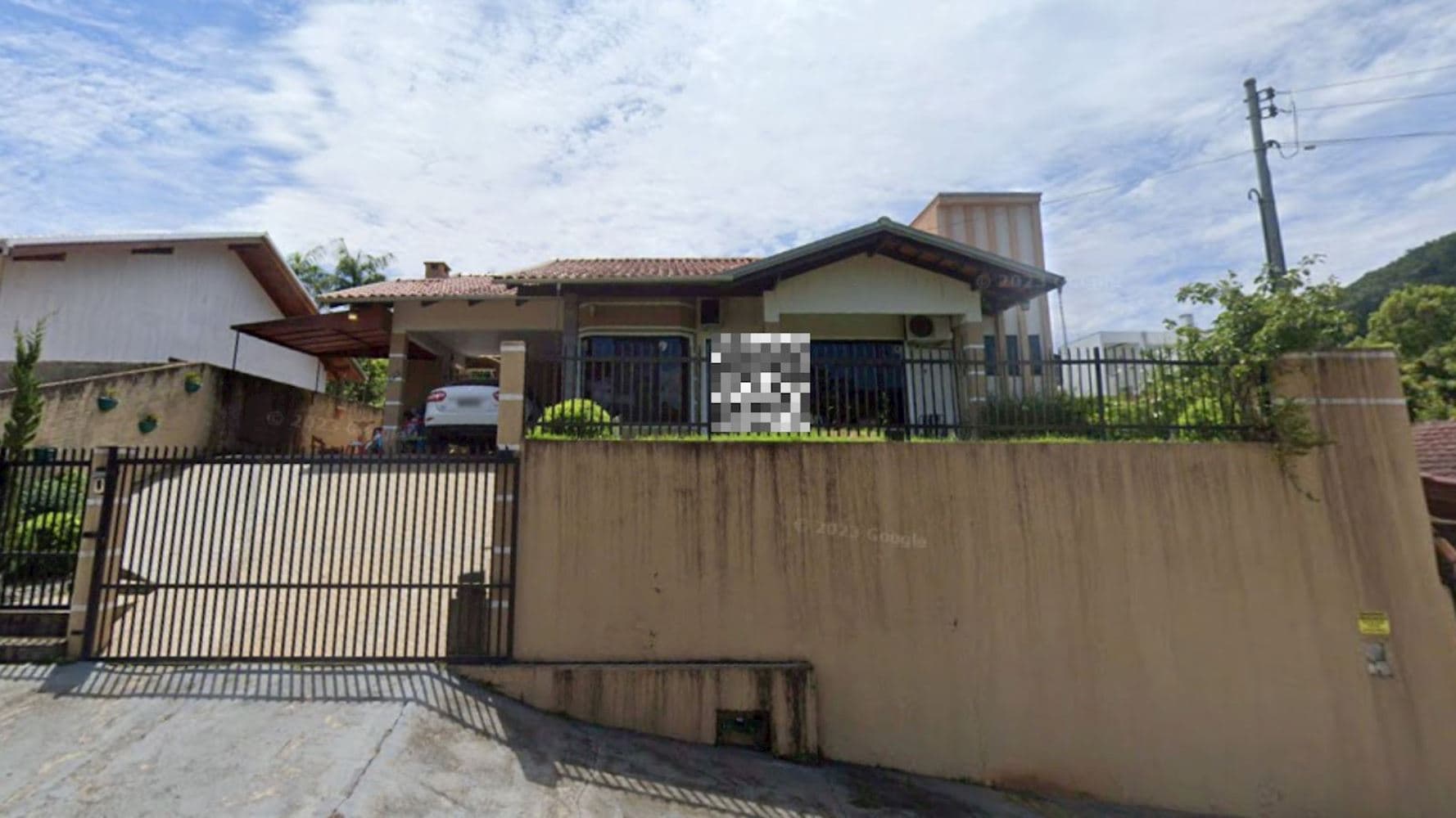Foto 2 de 5: Casa em leilão em Rio Do Sul - SC, bairro Laranjeiras — Casa em Laranjeiras - Rio do Sul/SC
