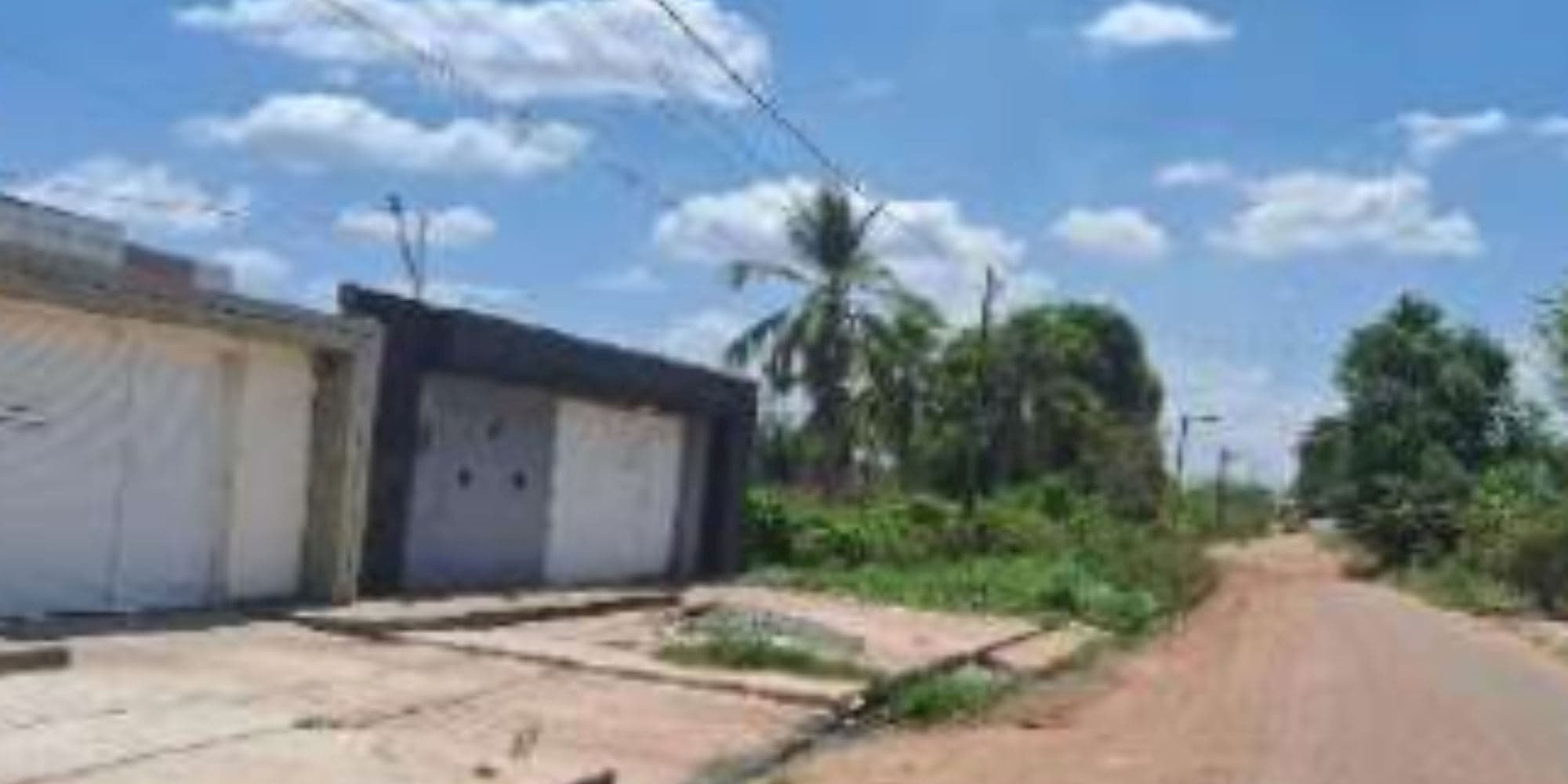 Foto 4 de 5: Casa em leilão em Bacabal - MA, bairro Ramal — Casa no Bairro Ramal - Bacabal/MA