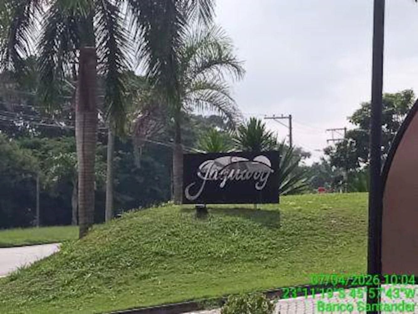 Foto 3 de 20: Casa em leilão em São José Dos Campos - SP, bairro Jaguari — Casa de Condomínio Residencial Jaguary - Jaguari - São José dos Campos/SP