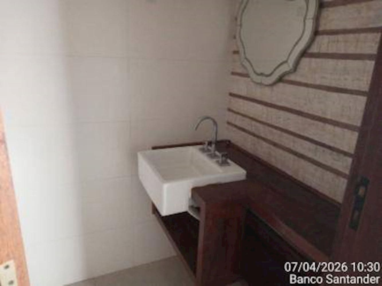 Foto 9 de 20: Casa em leilão em São José Dos Campos - SP, bairro Jaguari — Casa de Condomínio Residencial Jaguary - Jaguari - São José dos Campos/SP